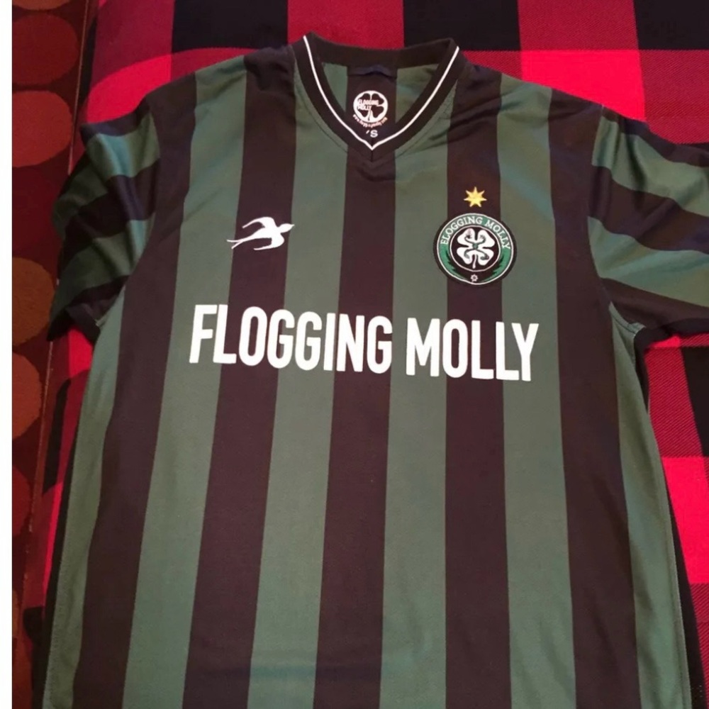 Flogging Molly Jersey XS